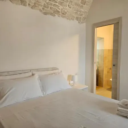 Dimora Campanile Galleppa By Monholiday