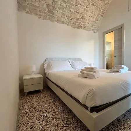 Apartament Dimora Campanile Galleppa By Monholiday